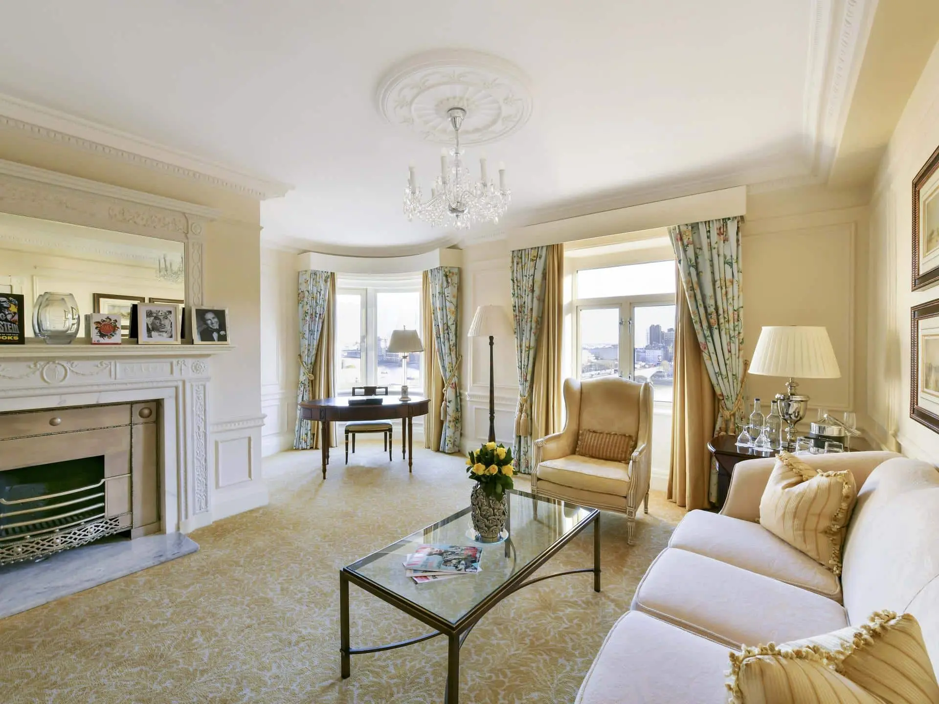 The Savoy_London_Personality Suite - Partial River View 01_VIP Trips for Kids