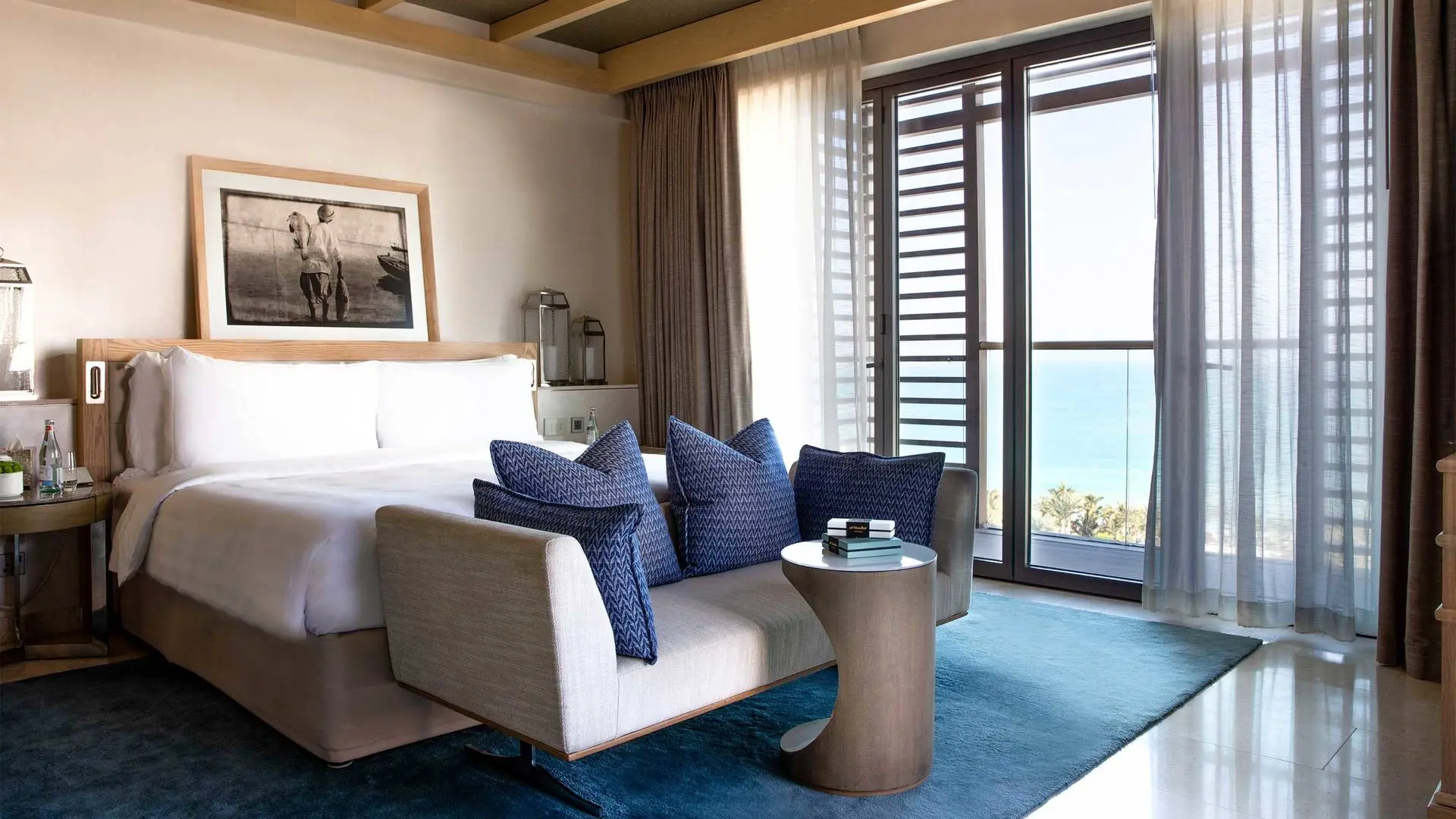 Ocean Terrace Suite 01