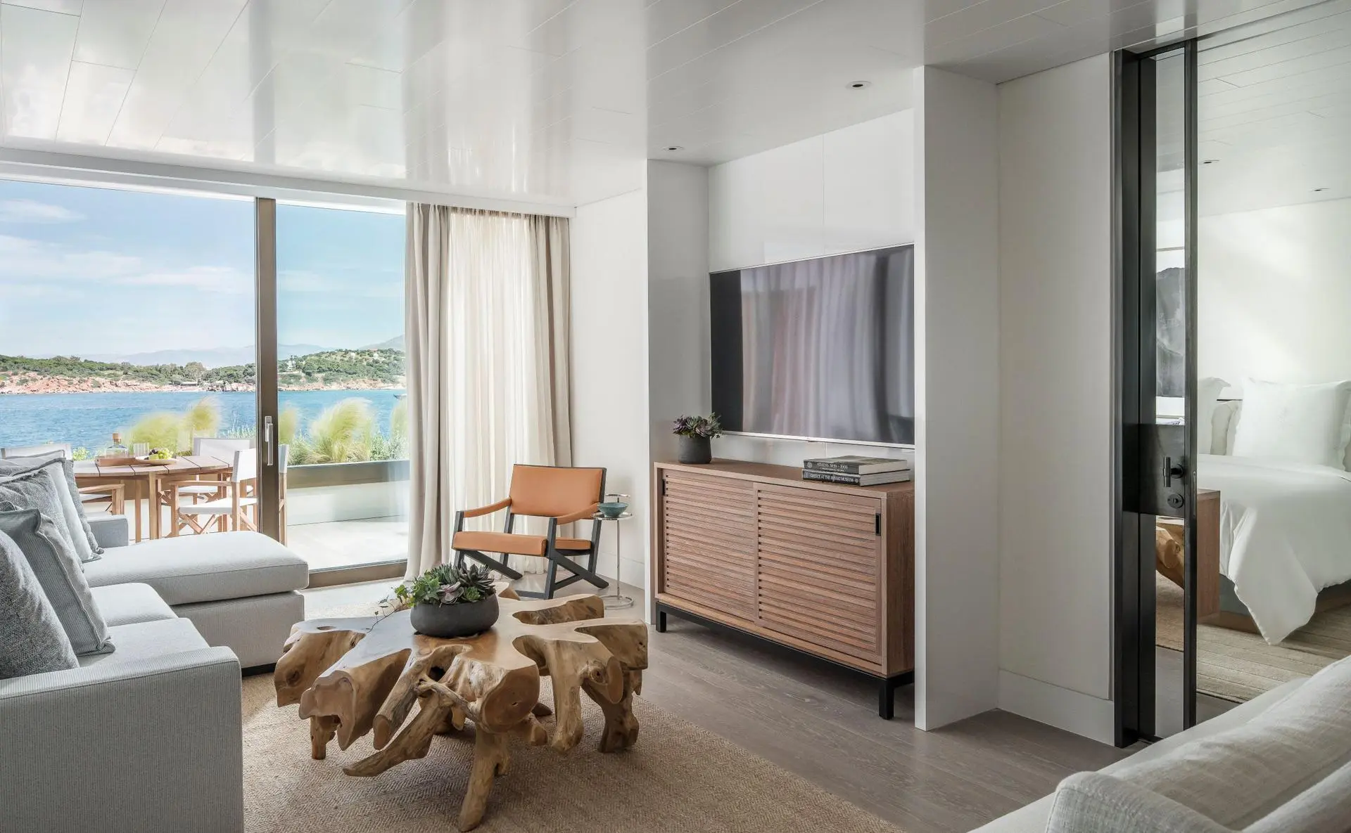 1-Bedroom Nafsika Sea View Suite 04