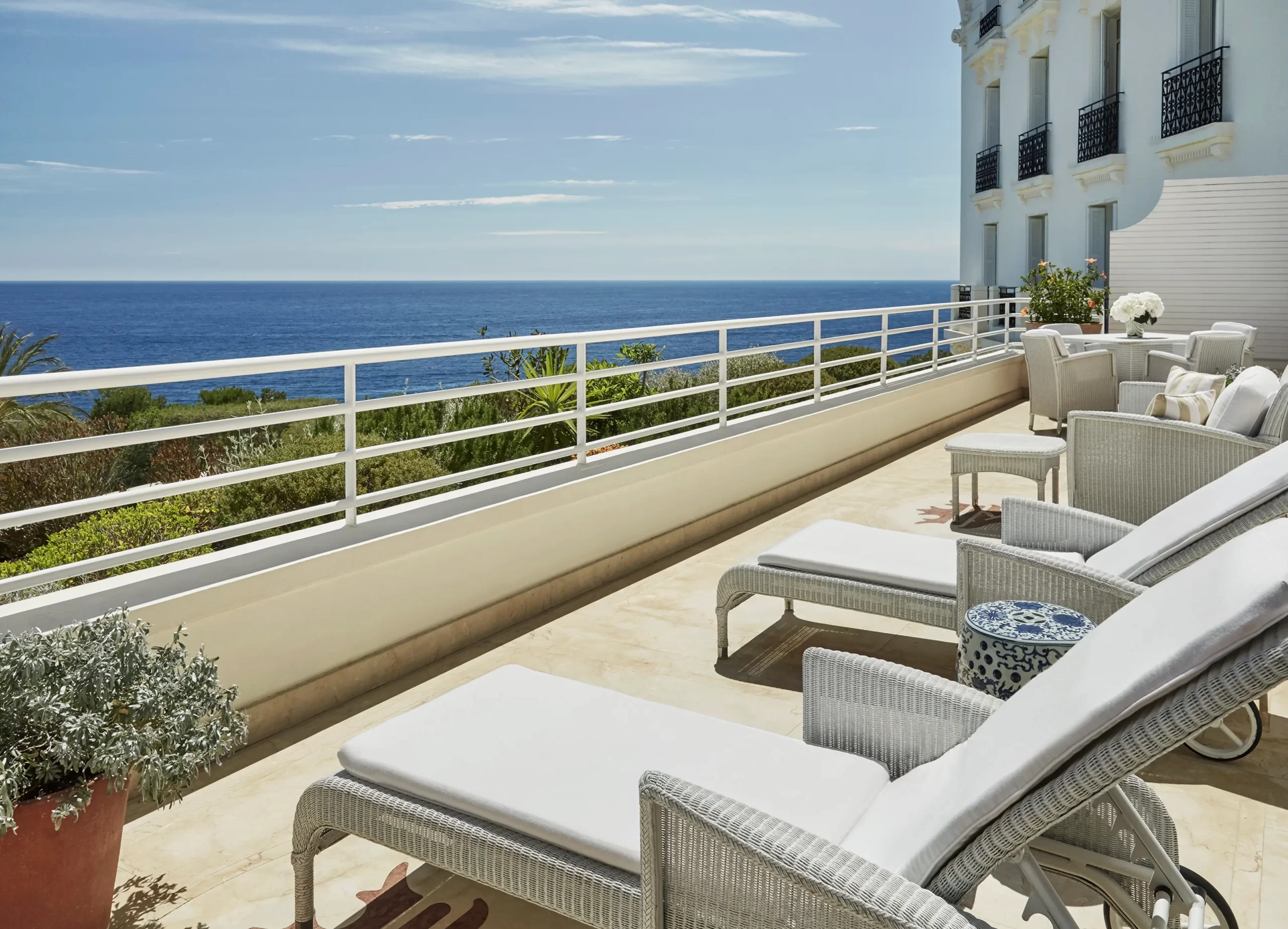 Grand-Hotel du Cap-Ferrat_France_Palace Sea-View Suite 04_VIP Trips For Kids