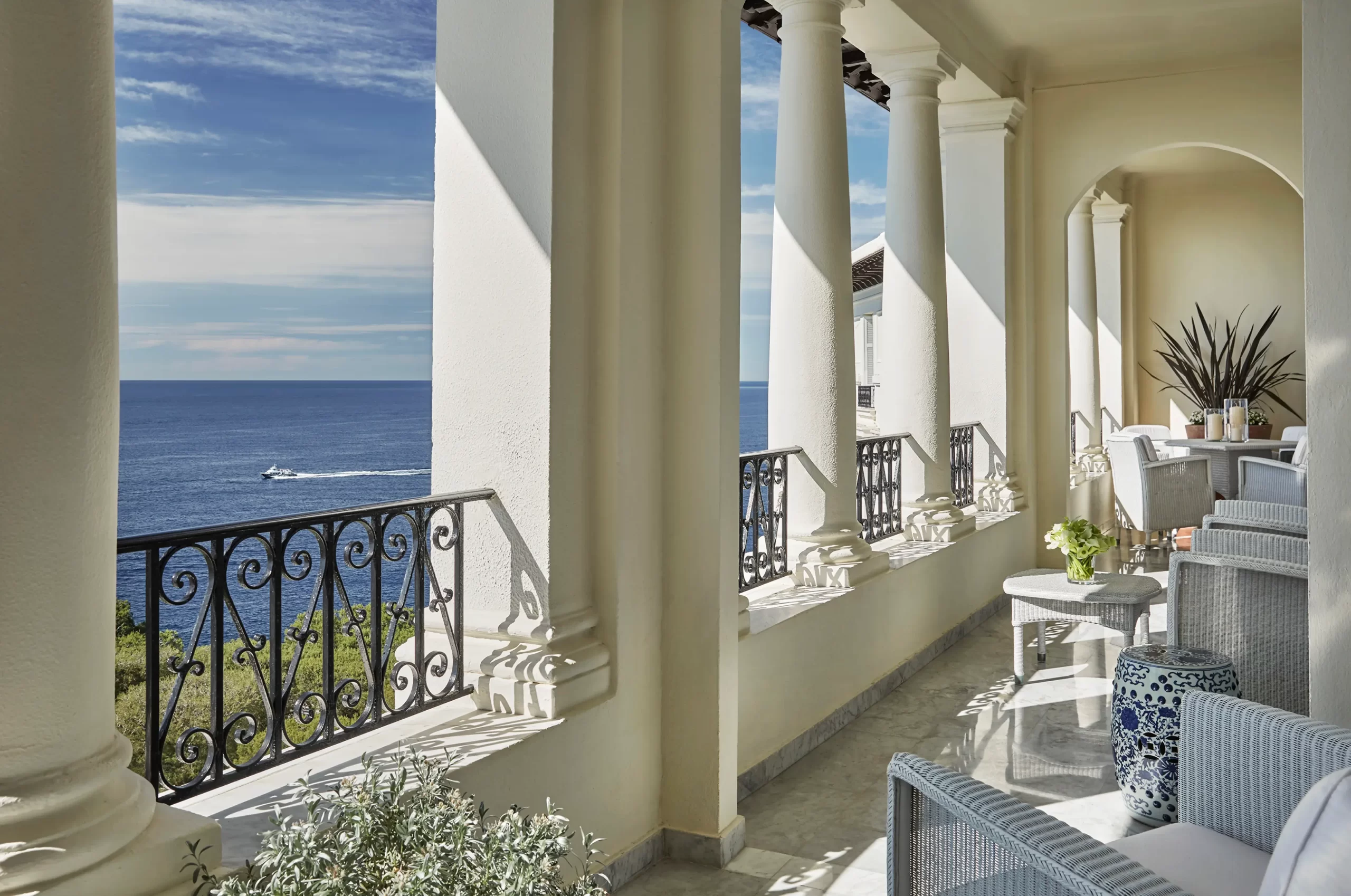 Grand-Hotel du Cap-Ferrat_France_Palace Sea-View Suite 05_VIP Trips For Kids