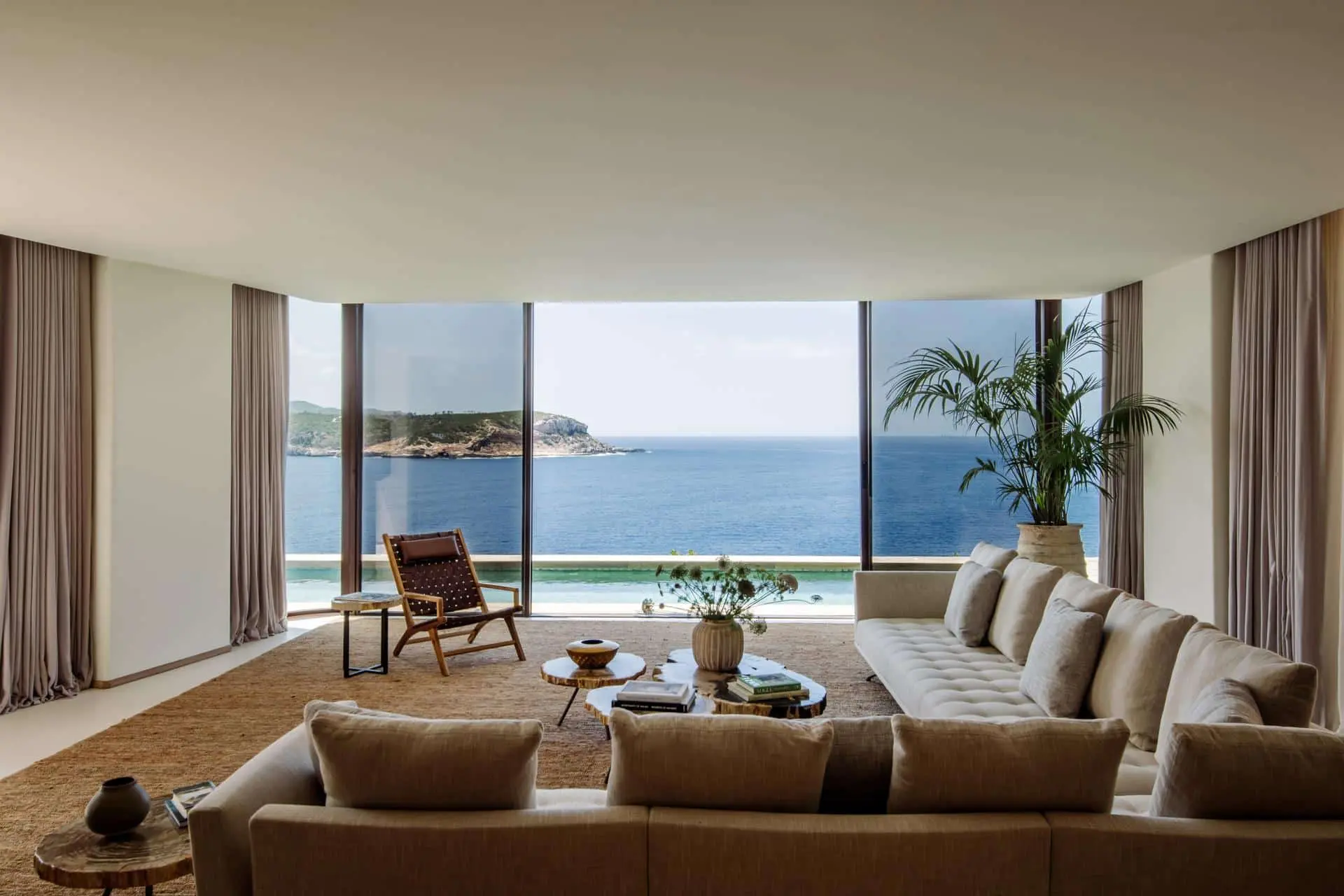 Six Senses Ibiza_Spain_Five Bedroom Mansion - The Cliffhanger 03_VIP Trips for Kids