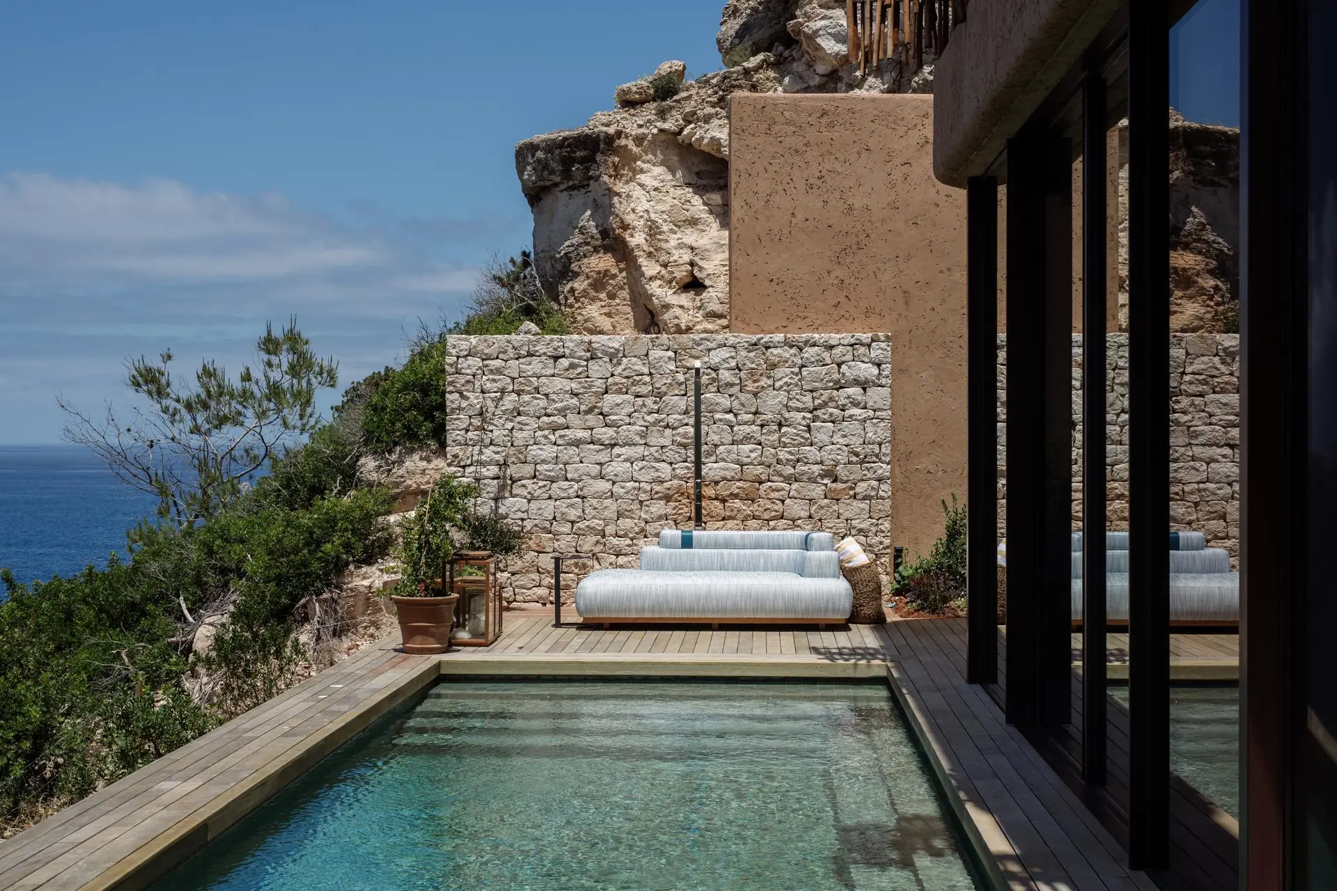 Six Senses Ibiza_Spain_Five Bedroom Mansion - The Cliffhanger 04_VIP Trips for Kids