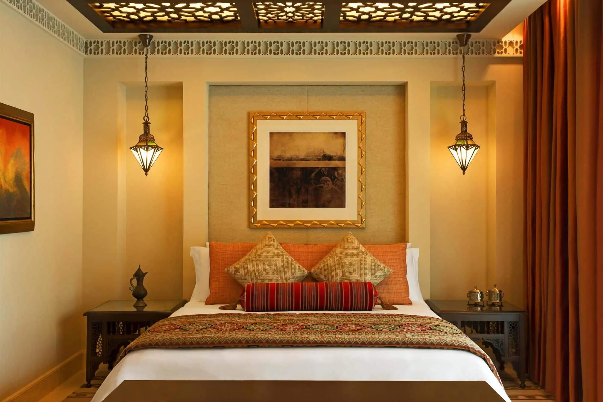 Moroccan Spa Suite - Bedroom 01