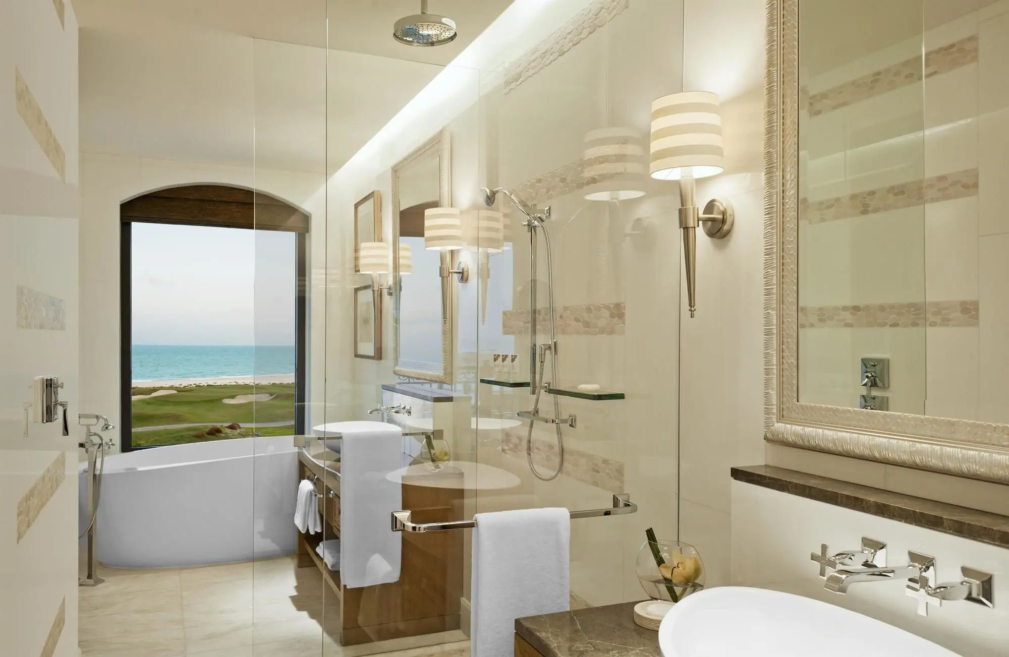 Premium Sea View Bathroom 01