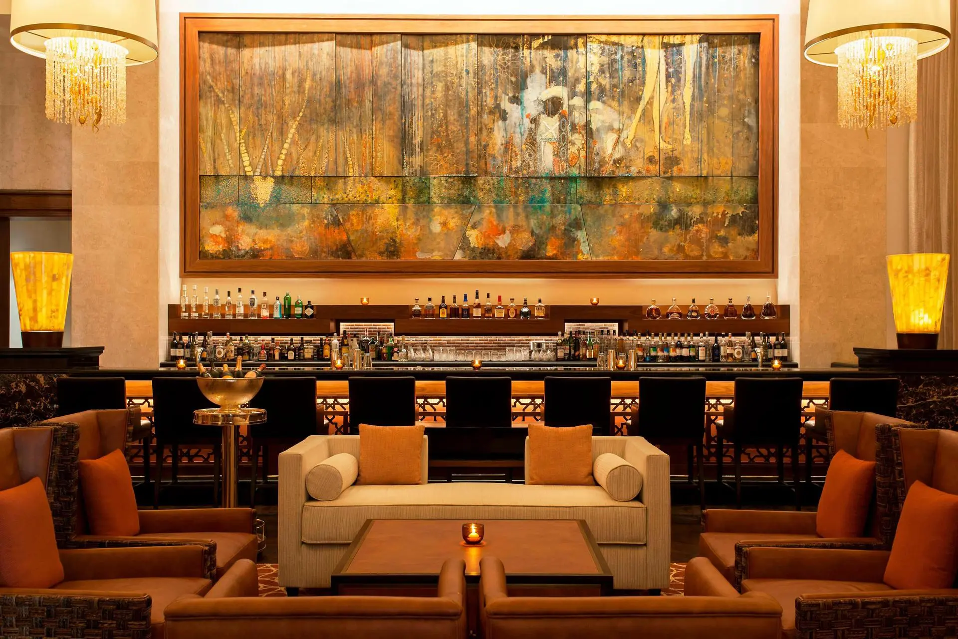 The Manhattan Lounge - Mural 01