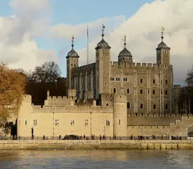 VIP Tower Of London Tour - VIP Trips For Kids