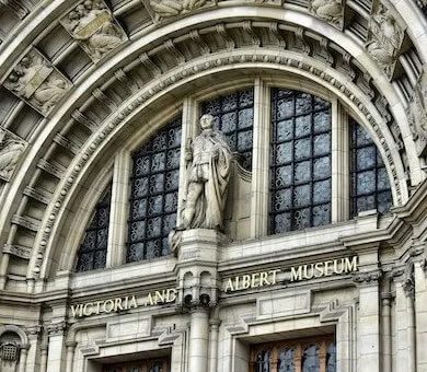 Victoria-and-Albert-Museum Private Family Tour